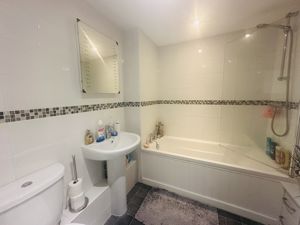 Bathroom - click for photo gallery